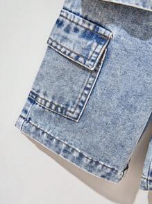 SHEIN طقم جينز للأولاد الصغار، لون أزرق متوسط قديم، يشمل سترة مقنعة وشورت كارجو مريح، بتصميم موضة شارع عصرية للأولاد ،2 قطعة - أزرق متوسط - مشاهدة 6