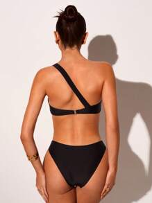 SHEIN Swim 女士纯色镂空金属配饰装饰连体泳衣，性感时尚 - 黑色 - 查看 2