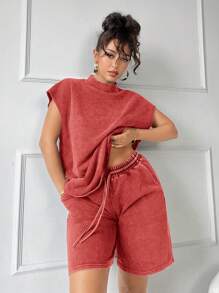 SHEIN SXY 大码女式纯色高领蝙蝠袖短袖上衣和短裤休闲两件套 - 紅色 - 查看 3