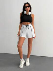 RueChic FITTED ELASTICAL WAIST DRAWSTRING PIPPING SHORT - Cream - View 6