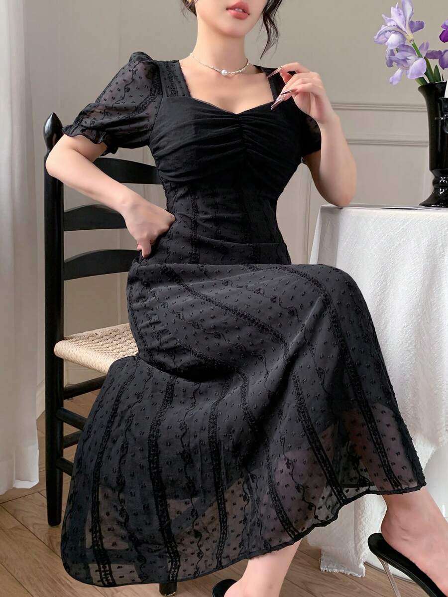 DAZY Textured Jacquard Splice Mesh Sweetheart Collar Combined Waist Pearl Decoration Short Sleeve Women Dress, Birthday Prom Dress,Dress For Wedding