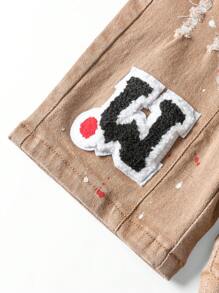 SHEIN 男童夏季街头酷炫字母贴片破洞磨边高弹修身牛仔短裤，带口袋，街头风春假 - 卡其色 - 查看 6