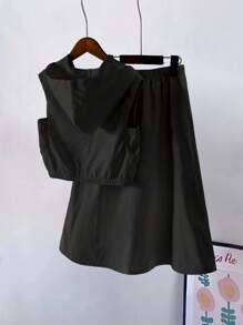 Tween Girls Casual Streetwear Sleeveless Hooded Cropped Shirt And High Waist Solid Color Skirt Two Pieces Set