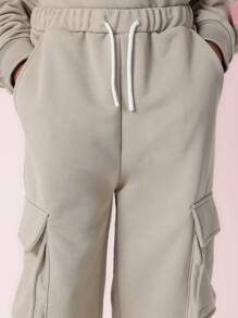 SUMWON 限量版运动俱乐部宽松卫衣套装，搭配工装慢跑裤，休闲运动两件套，秋冬必备。 - 卡其色 - 查看 6