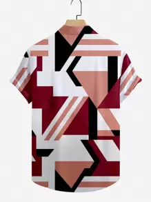 Manfinity Hypemode 男士几何印花单排扣休闲短袖衬衫（不对称印花）男士图案衬衫图案图案 - 彩色 - 查看 2
