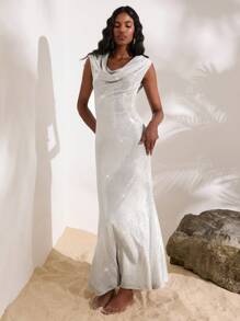 Opulessa Vestido ajustado de mujer con hombros descubiertos de punto con lentejuelas