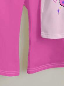 SHEIN Conjunto de 2 piezas - Blusa de manga corta rosa con gráfico de "Chica Bonita" y mariposas impresas, y pantalón campana, un conjunto casual para niñas jóvenes apropiado para el verano - Multicolor - Ver 6