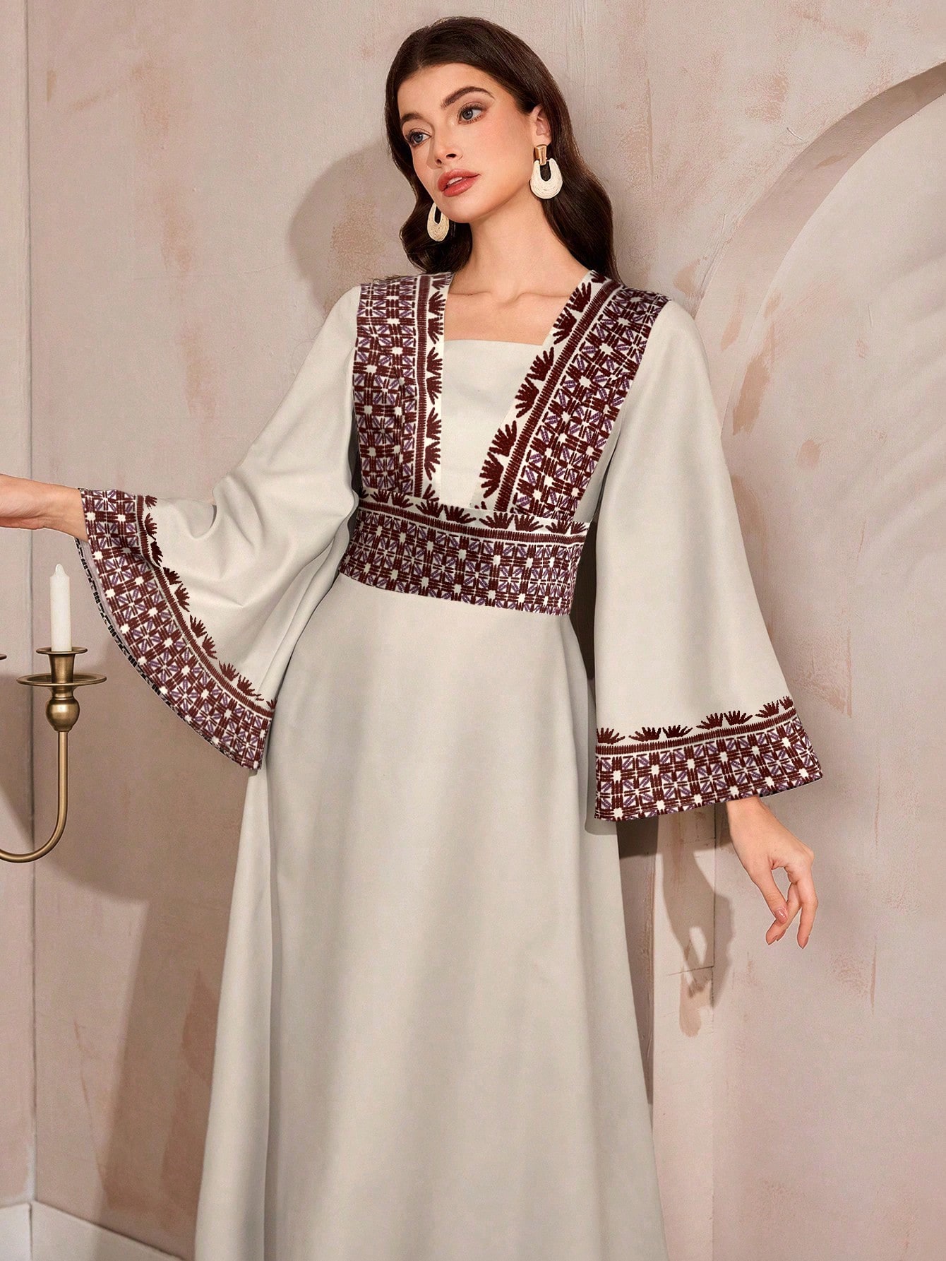 Al Najma فستان نسائي أنيق على الطراز العربي ذو كم...