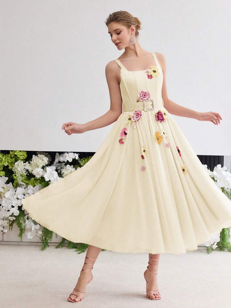 FLOWY FLORAL PATCHED DRESS