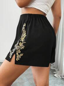 SHEIN Clasi Shorts Plus Size com Design Floral Bordado Lateral, Casual - Preto - Visão 1