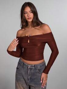 SHEIN BAE Women's Fashion Solid Color Off Shoulder Ruched Slim Fit T-Shirt