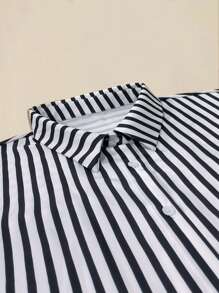 SHEIN Große Größen Gestreiftes Hemd mit Langarm und Einzelknopfleiste für Damen, lässig geschnitten, Herbst