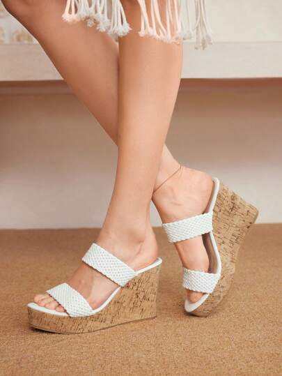 Styleloop Chaussures compensées à semelle épaisse pour femmes, chaussures en lin, talons compensés épais, chaussures décorées de perles et de faux-perles, chaussures plates pour femmes, chaussures de style bohémien blanc