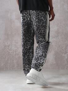 SUMWON 舒适直筒豹纹运动裤，侧条纹设计，适合街头服饰、训练、运动休闲锻炼，四季必备慢跑裤