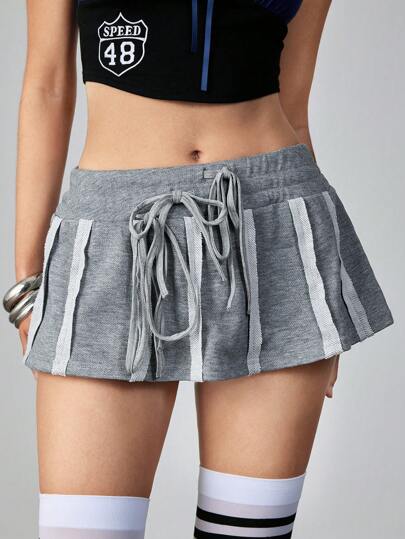 ROMWE Avant Short-jupe de style ballet taille basse inspiré du Y2K, jupe décontractée de type sweatshirt, mini-jupe évasée taille basse ultra-courte pour femmes