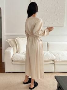 DAZY Solid Color Satin Waist Cinched Waist Mid-Length Robe For Women, Fall Pajama, Cozy Outfit
