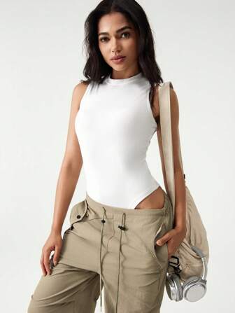 Hanevo 素色小高領羅紋針織連體衣