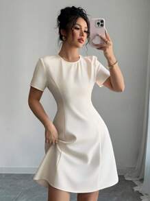 Franclia Vestito donna a maniche corte di colore unito, semplice elegante e di stile, adatto per l'estate