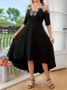 SHEIN Clasi Curved Plus Size Women's Black Elegant Collar With Black And White Lace A-Line Long Dress,Going Out Outfits,Maxi Dresses For Women,Off The Shoulder Dress,Elegant Dress For Wedding,Spring/Summer Dresses For Women,Vacation Outfits Woman,Easter Dress Women,Wedding Guest Dress Women,Dresses For Women Elegant,Graduation Dress,Graduation Dresses For Women