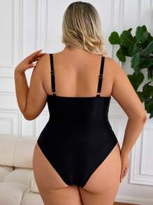 SHEIN CURVE+ Plus Size One-Piece Solid Color Hollow Out Metal Starfish Buckle Decor Sexy Elegant Resort One Piece Swimsuit For Women For Summer Beach Vacation