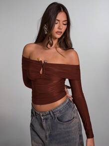 SHEIN BAE Women's Fashion Solid Color Off Shoulder Ruched Slim Fit T-Shirt