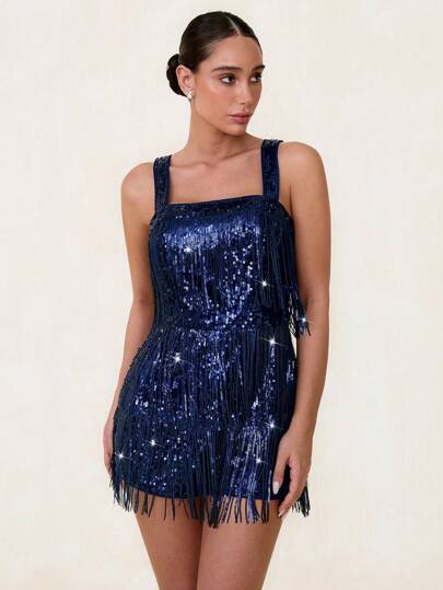 Glamine Mono corto con lentejuelas con flecos, tirantes gruesos, escote halter y espalda descubierta para noches de fiesta, mono brillante y glamoroso para fiestas, ropa sexy para fiestas y celebraciones.