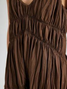Ontre 女士四季棕色休闲度假连衣裙、深 V 领褶皱多层连衣裙、细肩带长裙 - 棕色 - 查看 6