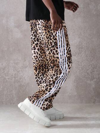 SUMWON Luxuriöse Leoparden-Muster Athletik-Trainingshose mit Seitenstreifen, ultimativer Tragekomfort, Streetwear Performance Sportbekleidung Unterteil, moderner urbaner Modische Aussage Sportbekleidung