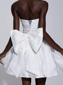 Elitara Vestido de satén con bustier elegante y lujoso con detalle de lazo oversize, adecuado para bodas, fiestas, vacaciones, banquetes y regalos de novia - Blanco - Ver 1