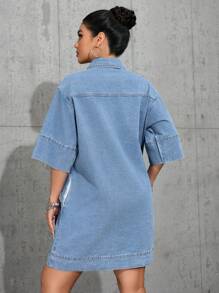 SHEIN PETITE 女士短袖口袋休闲宽松牛仔连衣裙 - 中等水洗藍 - 查看 2