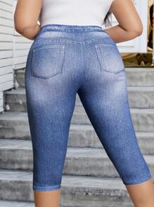 SHEIN LUNE Plus Size Women Tight-Fitting 7/8 Leggings With Denim Effect Printed Pattern, Elastic & Seamless Casual Sports Capri Pants