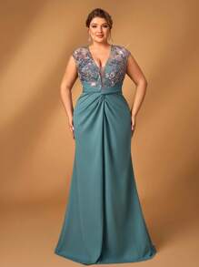 Serin Plus Size Elegant Romantic V-Neck Luxurious Sequins Embellished Elastic Knitted Body-Skimming Mermaid Hem Mother Dress