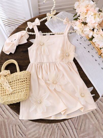 SHEIN 年轻女孩无袖针织腰部连衣裙，带蝴蝶结，优雅玫瑰花卉纽扣，舒适休闲夏季连衣裙，搭配同款发巾