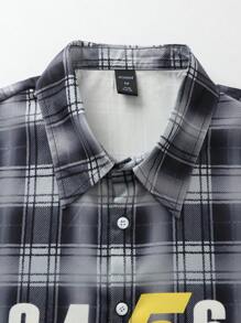 ROMWE MEN Street Life Conjunto informal de camisa de manga corta con corte recto a cuadros y pantalones cortos para hombre