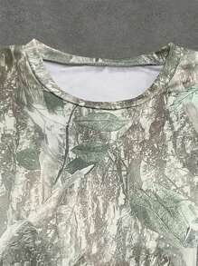 SHEIN EZwear CURVE Maglietta casual oversize da donna con stampa di piante e collo rotondo, manica corta