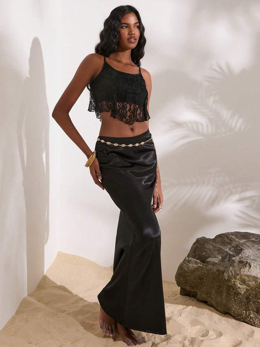 Opulessa Top a canotta lavorato a maglia con orlo asimmetrico e dettagli in pizzo