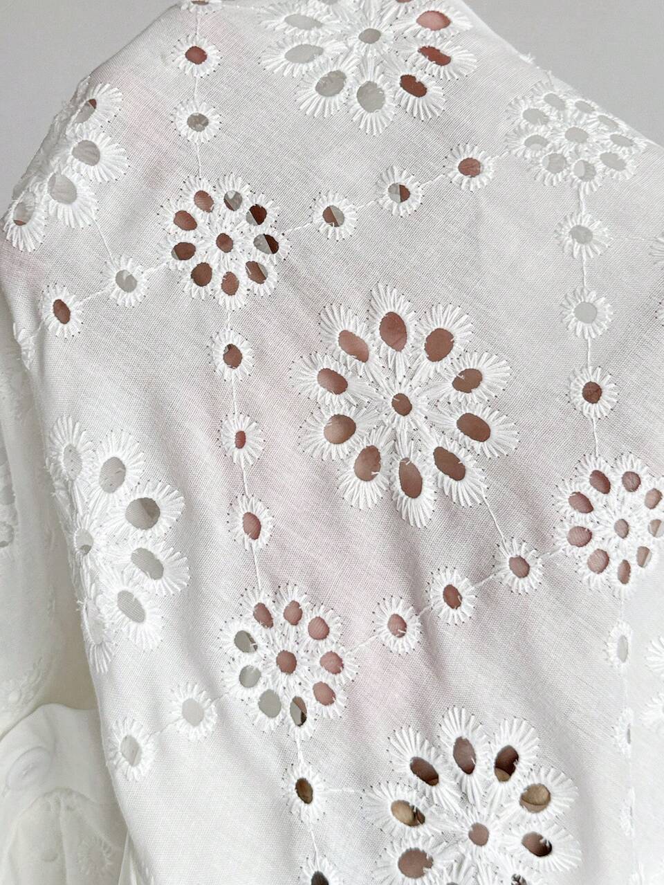 Women V-Neck White Lace Long Sleeve Dress