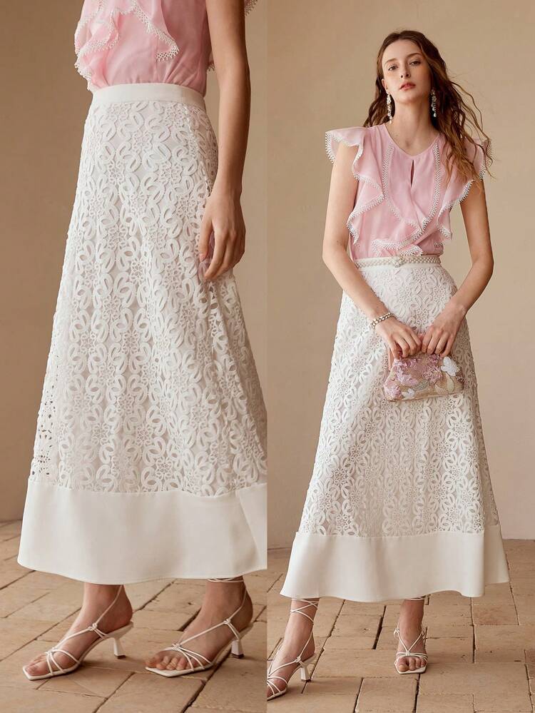 EMBROIDERY A LINE SKIRT
