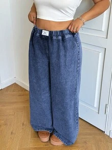 SHEIN EZwear Pantalones vaqueros de talla grande para mujer, de cintura elástica, sueltos y de pierna ancha - Azul lavado oscuro - Ver 6