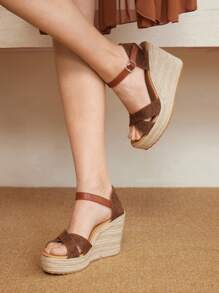 Styleloop Women's Round Toe Woven Rope Platform Wedge Sandals, Summer Holiday Casual Style - Brown - View 6