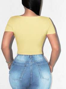 Zolique Foxxy Simple Solid Color Casual Square Neck Asymmetrical Hem Design Women Long Sleeve T-Shirt - Yellow - View 2