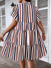 SHEIN LUNE 大码休闲节日夏季纹理领荷叶边下摆拼布连衣裙