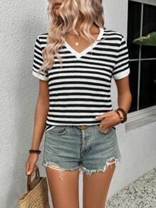 SHEIN LUNE 女士条纹 V 领短袖休闲宽松 T 恤 - 黑與白 - 查看 4