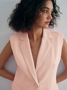 MOTF STUDIO STRUCTURED LAPEL COLLAR WAISTCOAT