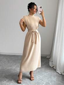 Chiquease 女式浅卡其色纽扣收腰无袖连衣裙，带肩部设计 - 卡其色 - 查看 4