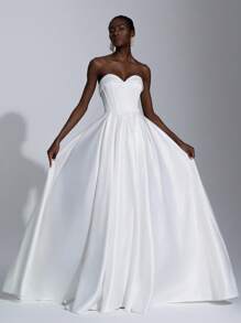 Elitara Elegant Luxurious Satin Bustier Pleated Dress With Extra-Large Hem And Train, Suitable For Wedding, Party, Vacation, Prom, Bridal Gown, Bride