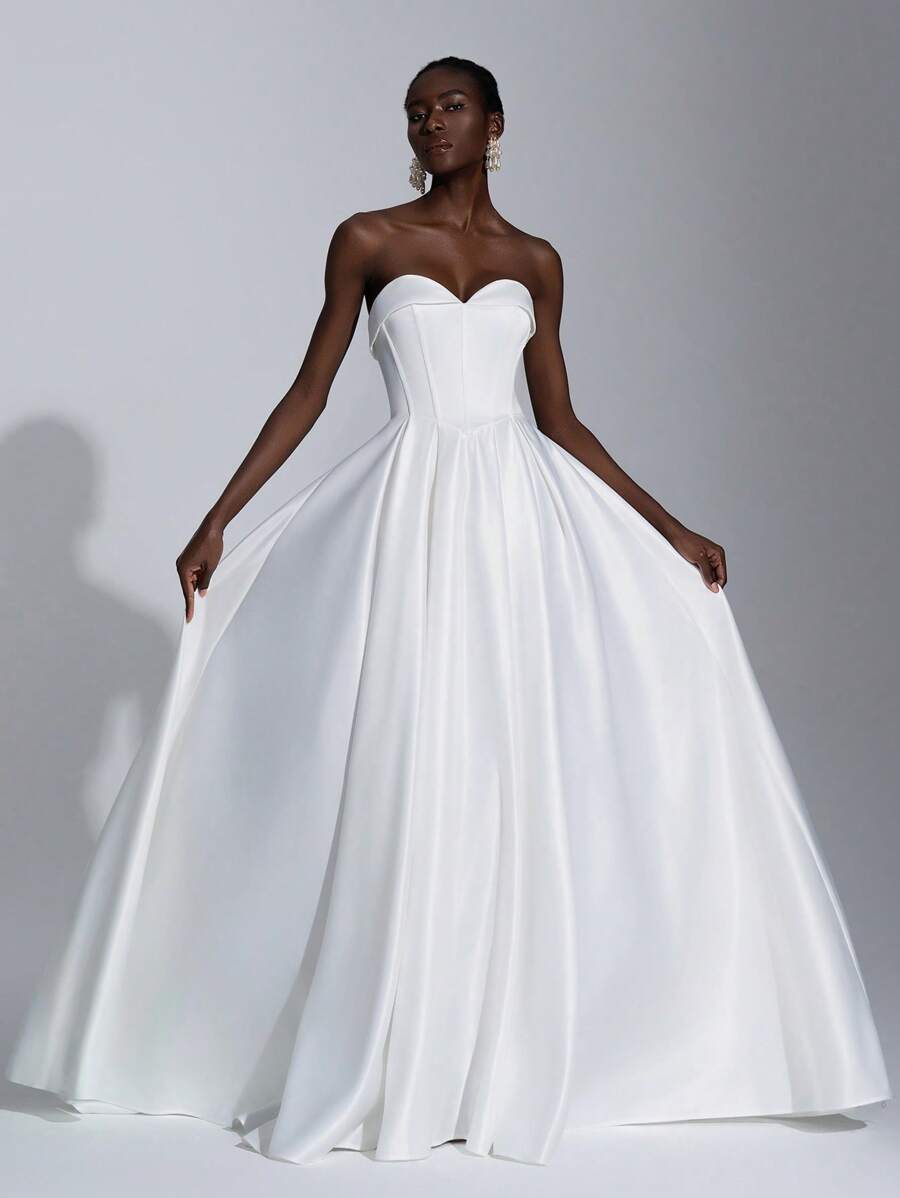 Elitara Elegant Luxurious Satin Bustier Pleated Dress With Extra-Large Hem And Train, Suitable For Wedding, Party, Vacation, Prom, Bridal Gown, Bride