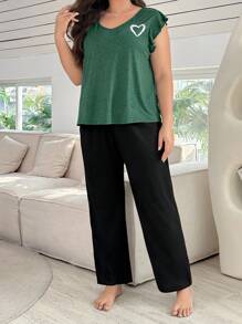 SHEIN Bộ đồ ngủ hai mảnh cỡ lớn có tay áo lửng và họa tiết trái tim - màu xanh lá - Xem 5