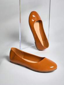 SHUZIA Women's Glamorous Round Toe Ballerina Flats Mother's Day Present - Camel - View 2