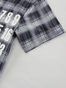 ROMWE MEN Street Life Conjunto informal de camisa de manga corta con corte recto a cuadros y pantalones cortos para hombre